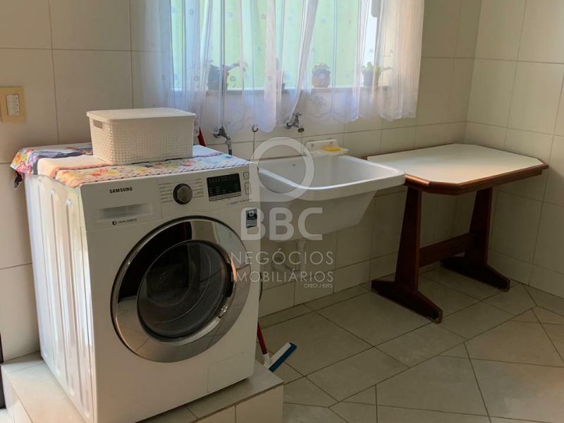 Sobrado à venda com 4 quartos, 347m² - Foto 11