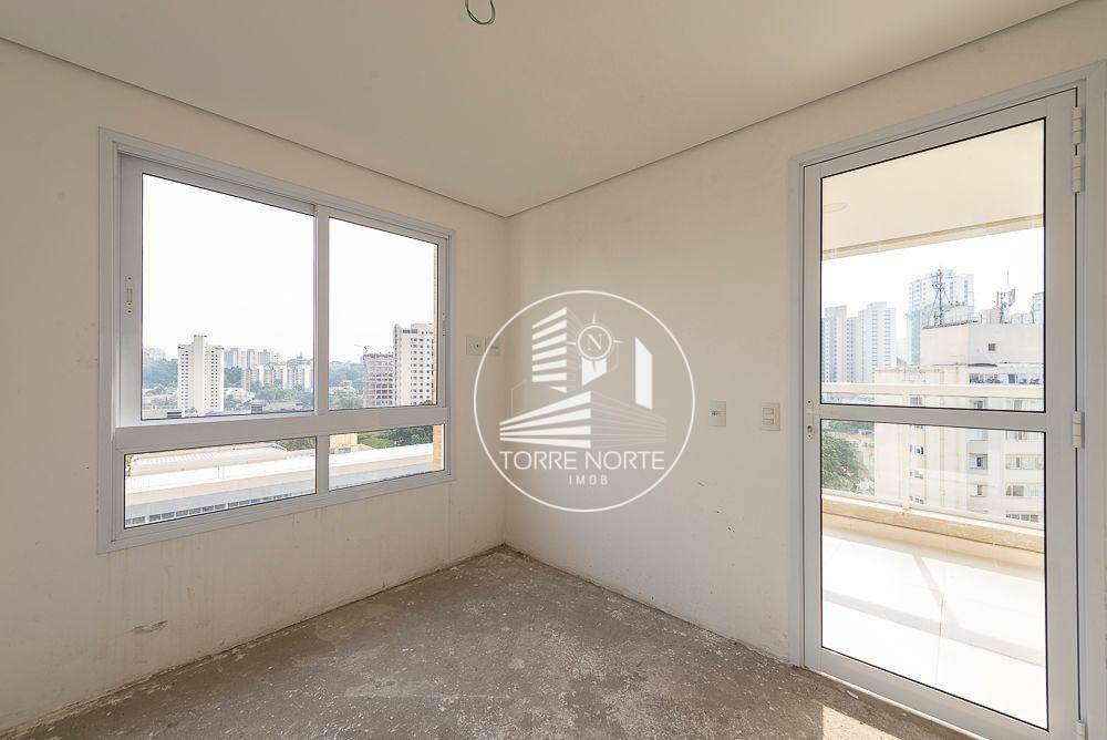 Apartamento à venda com 3 quartos, 217m² - Foto 18