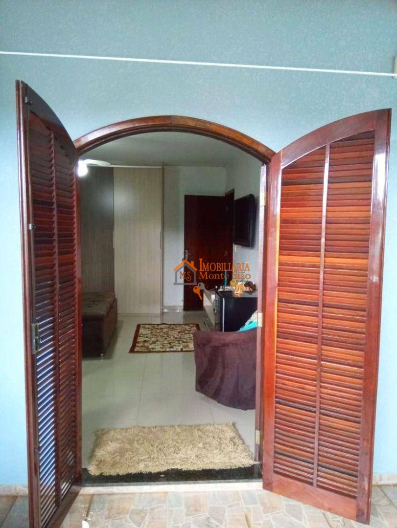 Sobrado à venda com 3 quartos, 250m² - Foto 9