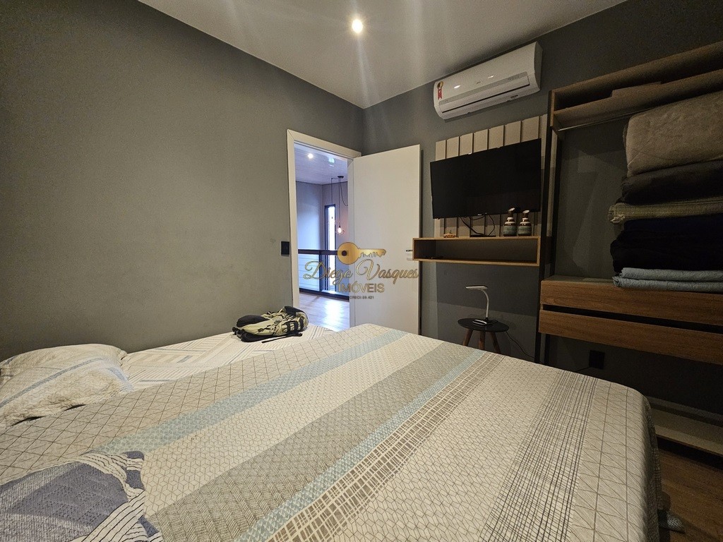 Casa de Condomínio à venda com 3 quartos, 320m² - Foto 22