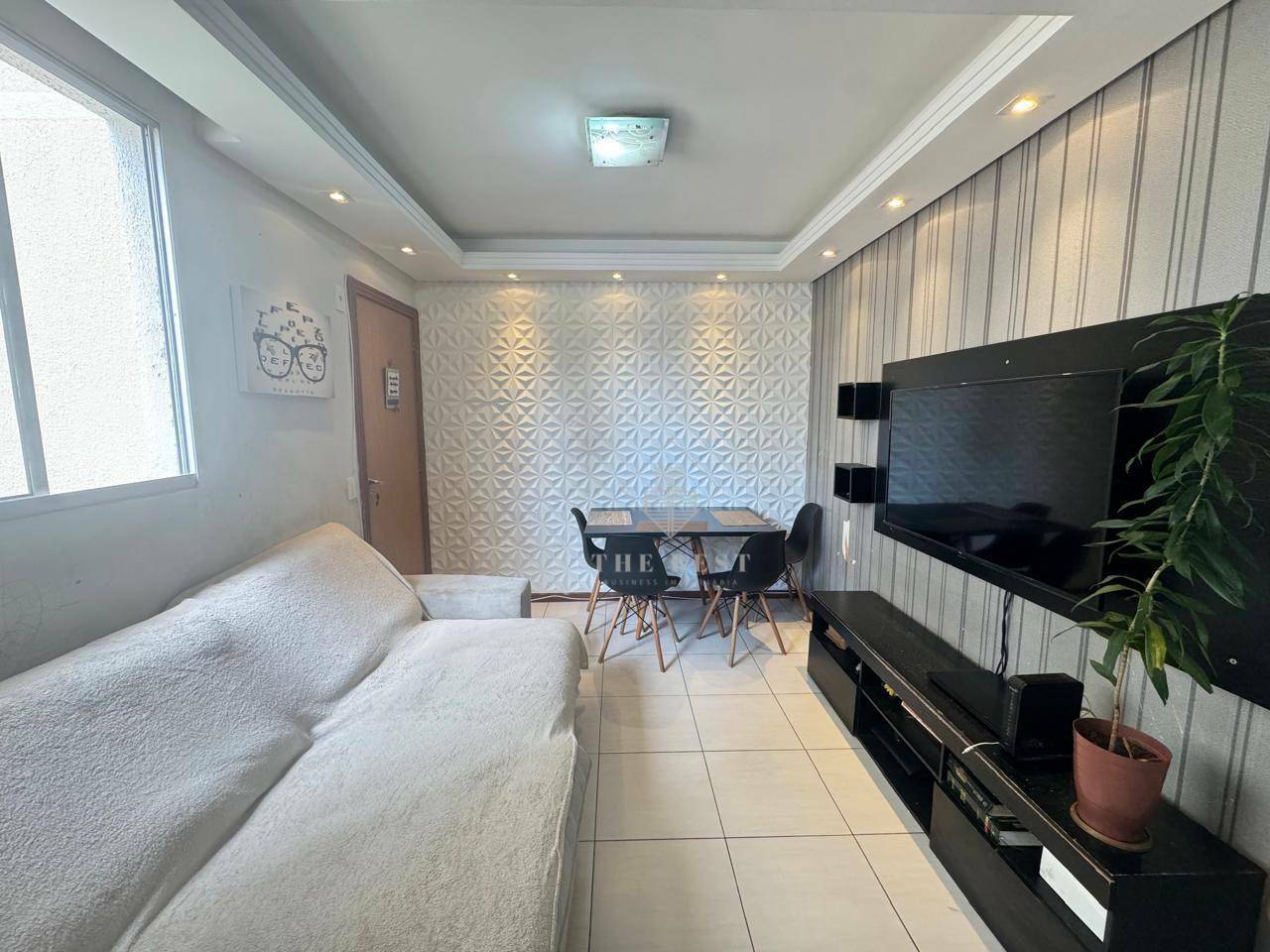 Apartamento à venda com 2 quartos, 42m² - Foto 1