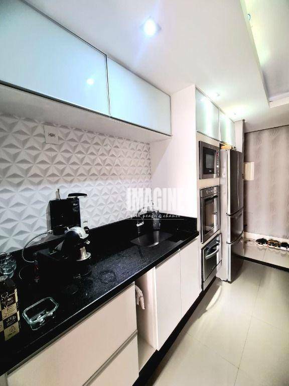 Apartamento à venda com 3 quartos, 70m² - Foto 10