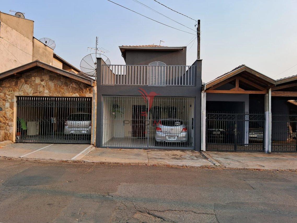 Sobrado à venda com 3 quartos, 125m² - Foto 1