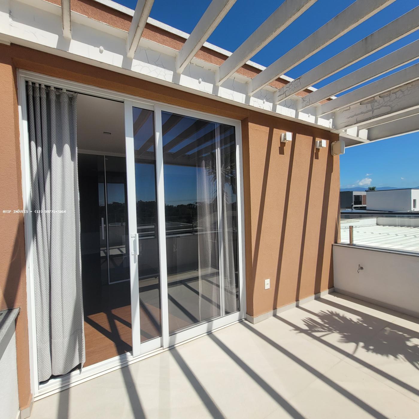 Casa de Condomínio para alugar com 3 quartos, 350m² - Foto 27