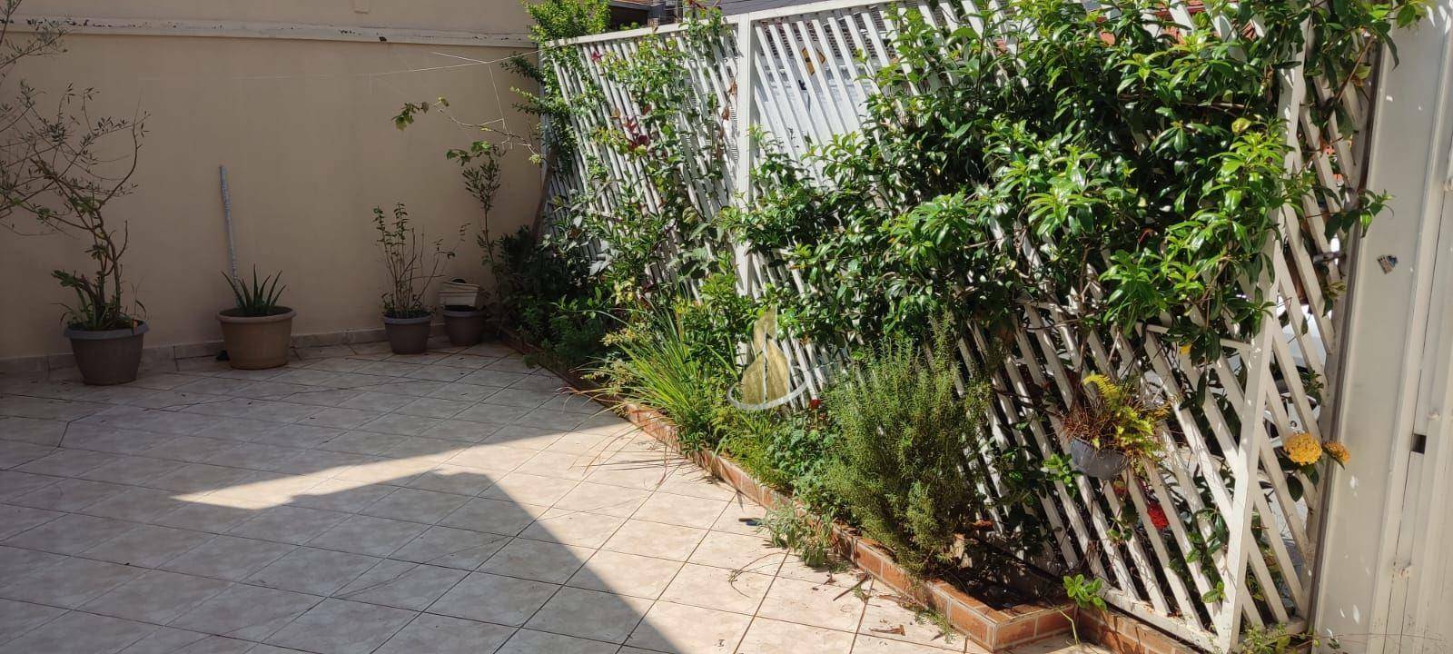 Sobrado à venda com 3 quartos, 170m² - Foto 2