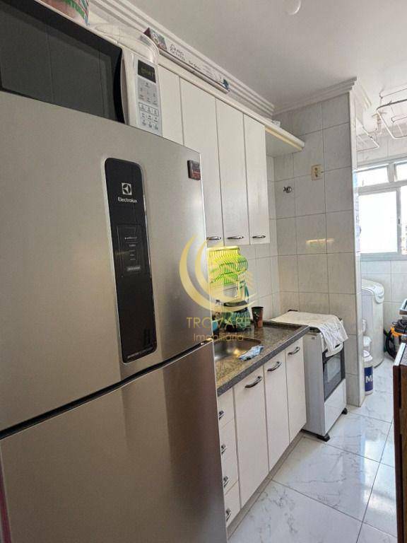 Apartamento à venda com 2 quartos, 63m² - Foto 5