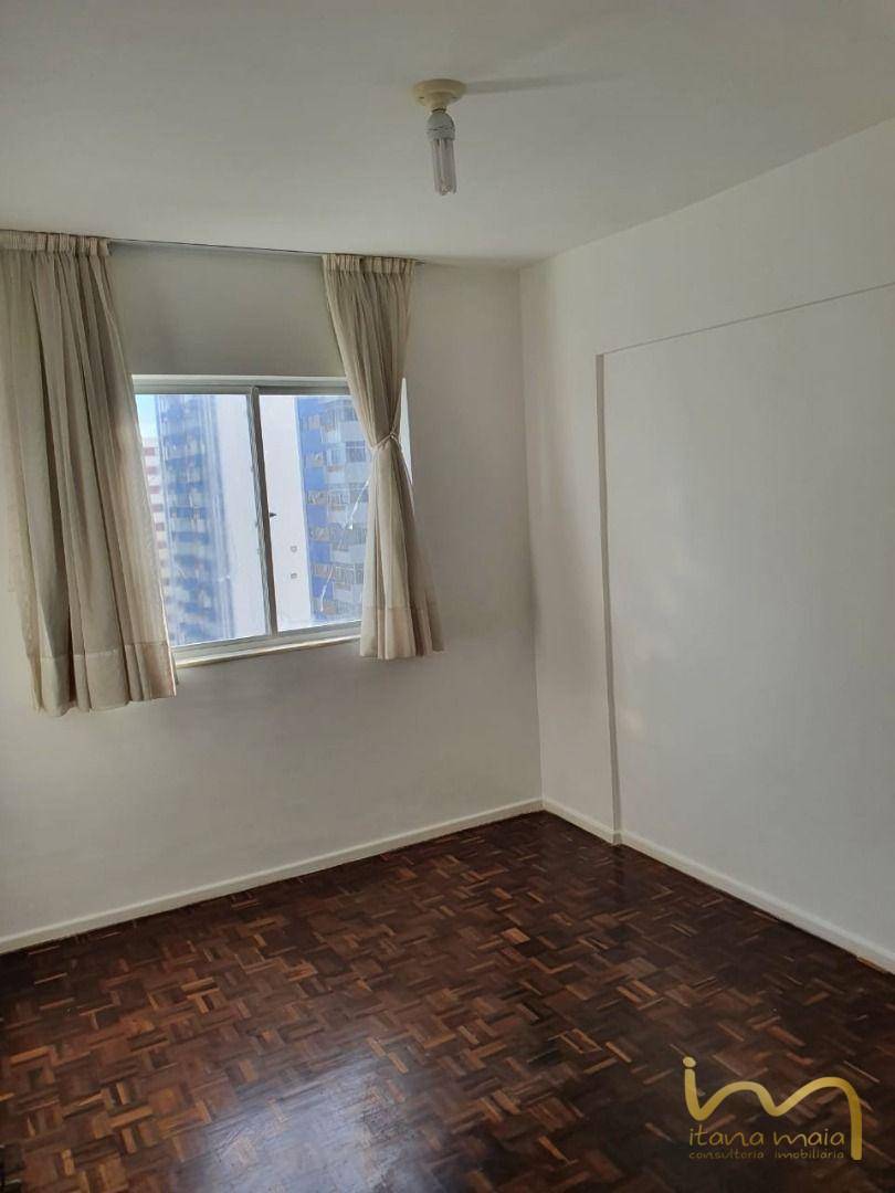 Apartamento à venda com 2 quartos, 137m² - Foto 13