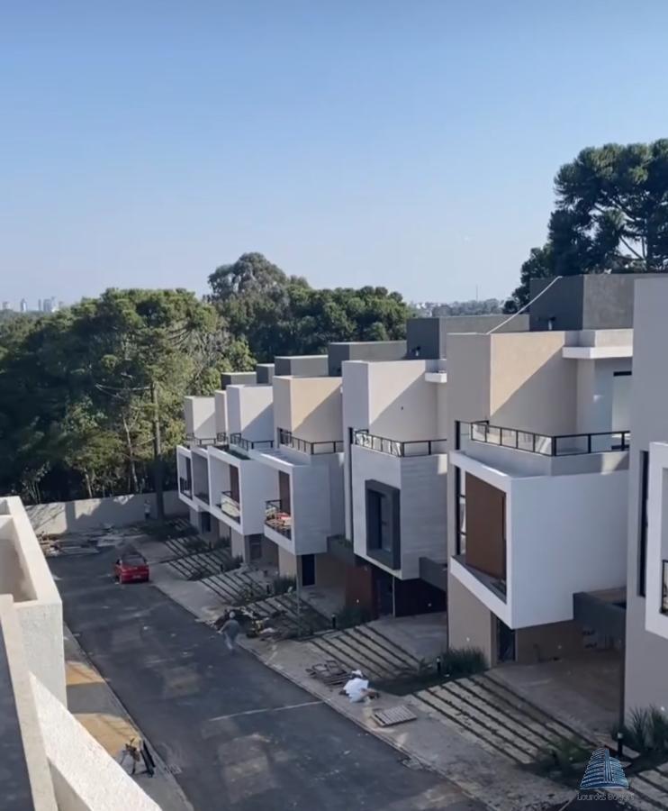 Casa à venda com 3 quartos, 250m² - Foto 6