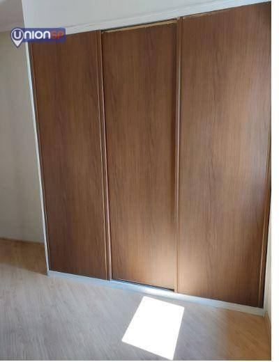 Apartamento à venda com 2 quartos, 69m² - Foto 2