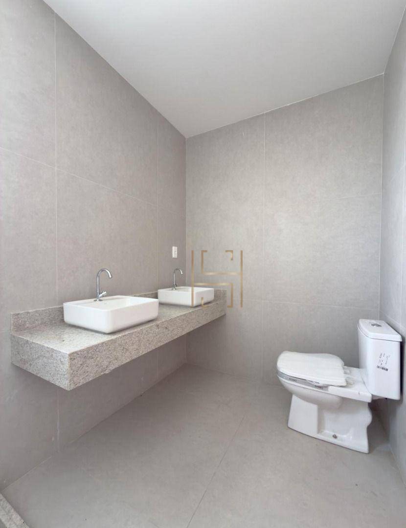 Casa, 4 quartos, 180 m² - Foto 2