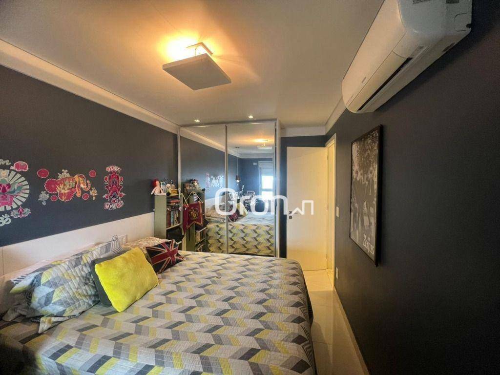 Apartamento à venda com 4 quartos, 242m² - Foto 12