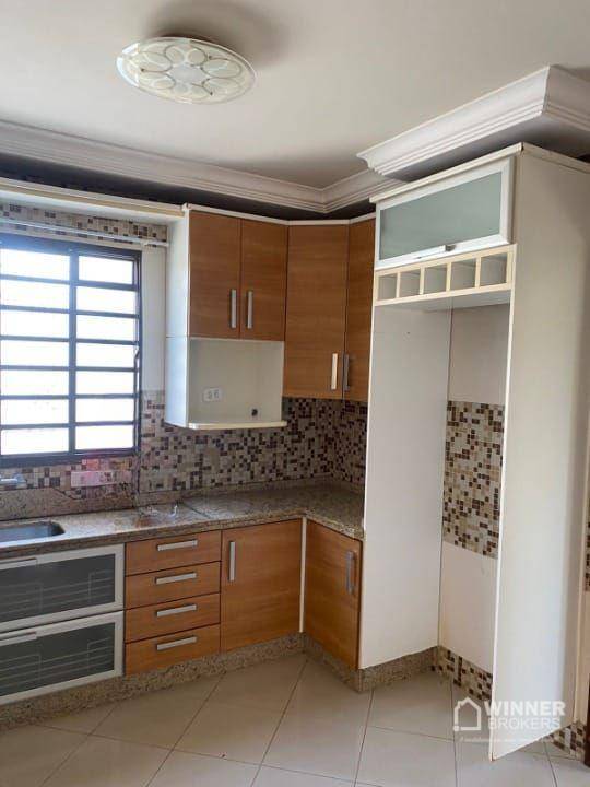 Sobrado à venda com 4 quartos, 340m² - Foto 7