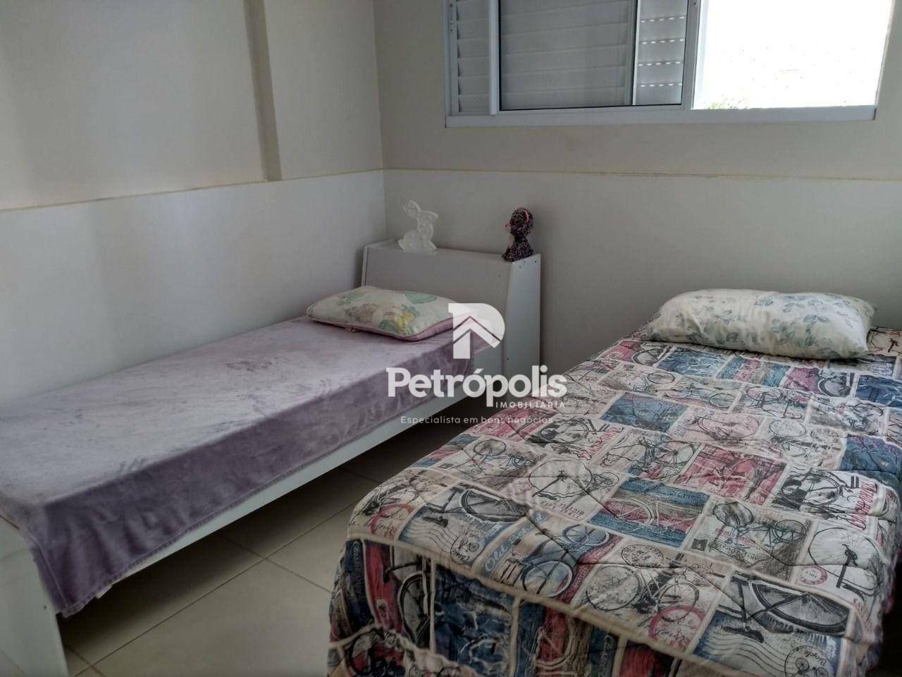 Apartamento à venda com 3 quartos, 87m² - Foto 13