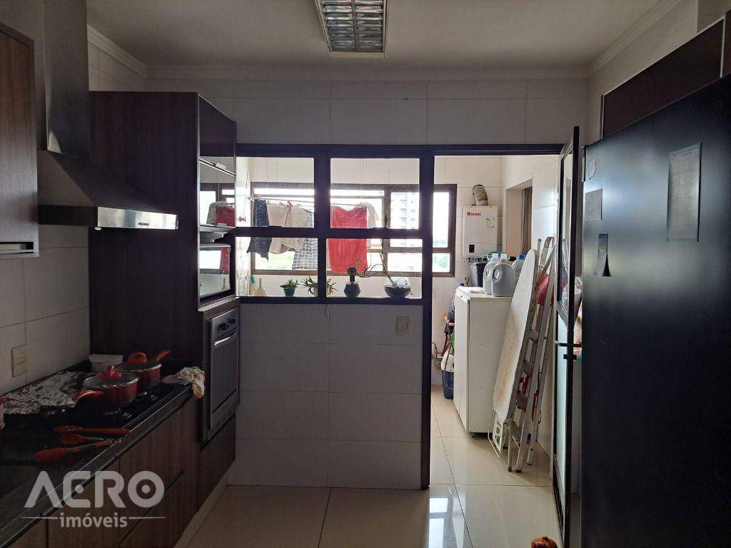 Apartamento à venda com 3 quartos, 140m² - Foto 6