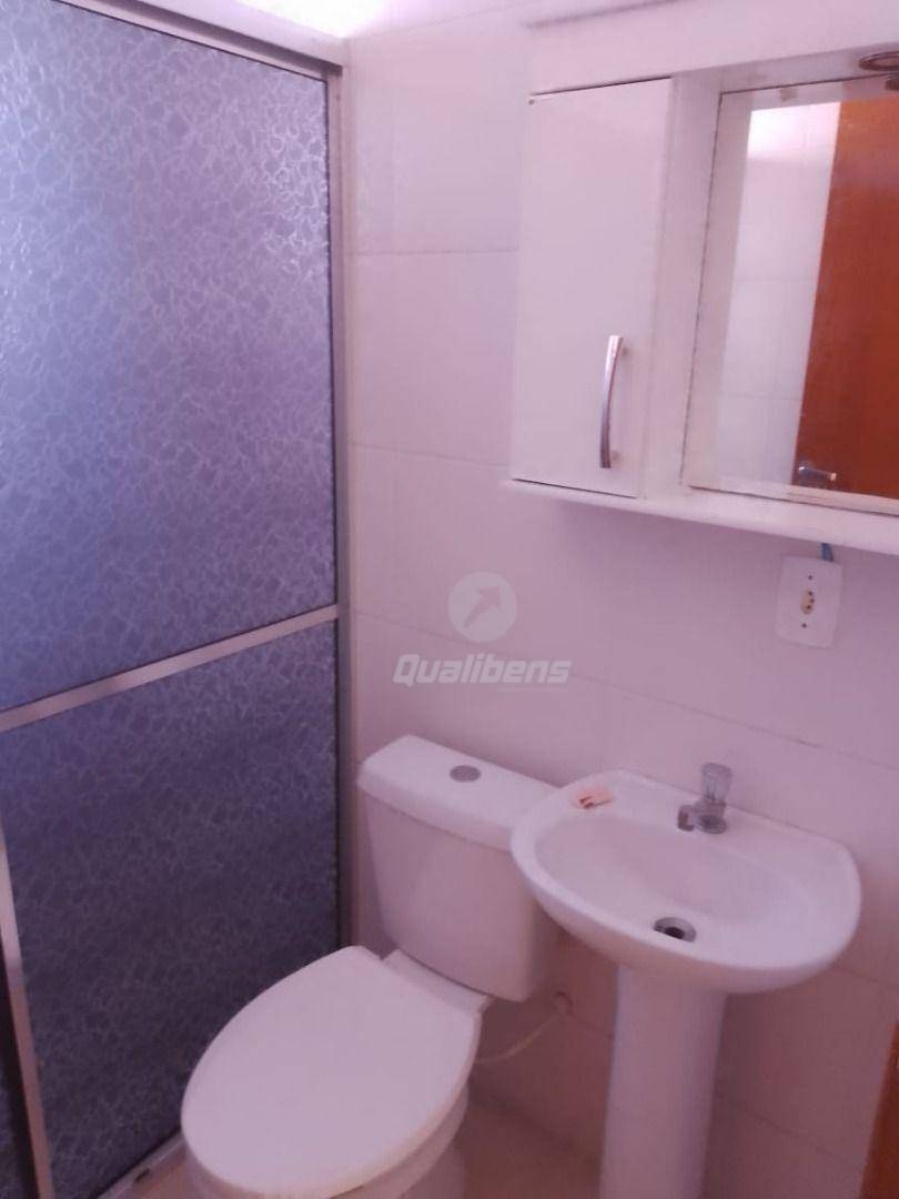 Apartamento para alugar com 2 quartos, 75m² - Foto 9