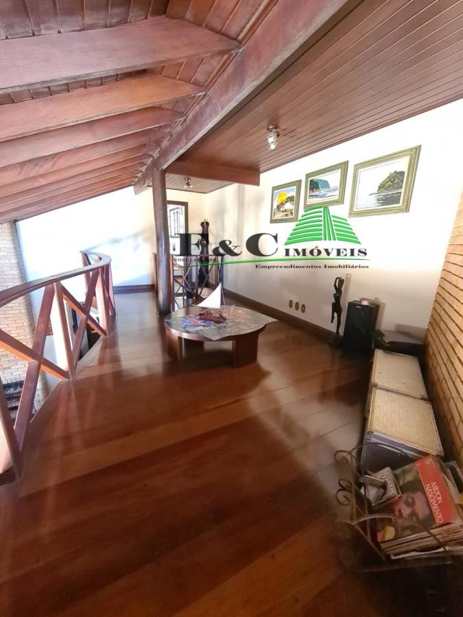 Casa à venda com 3 quartos, 780m² - Foto 47