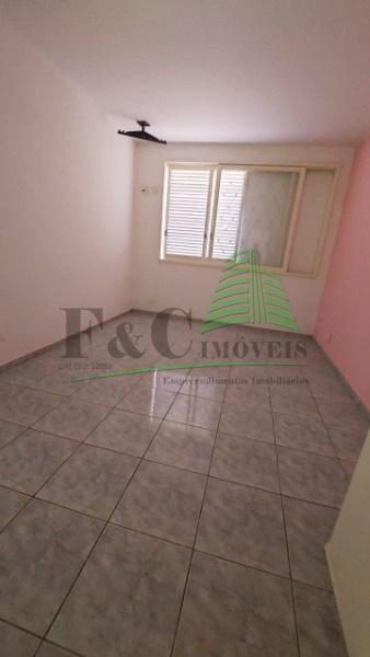 Casa à venda com 4 quartos, 280m² - Foto 22