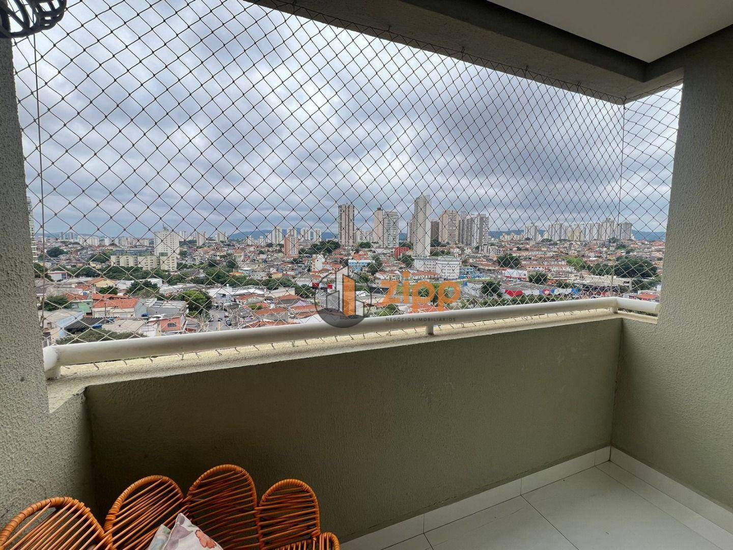 Apartamento à venda com 2 quartos, 60m² - Foto 4