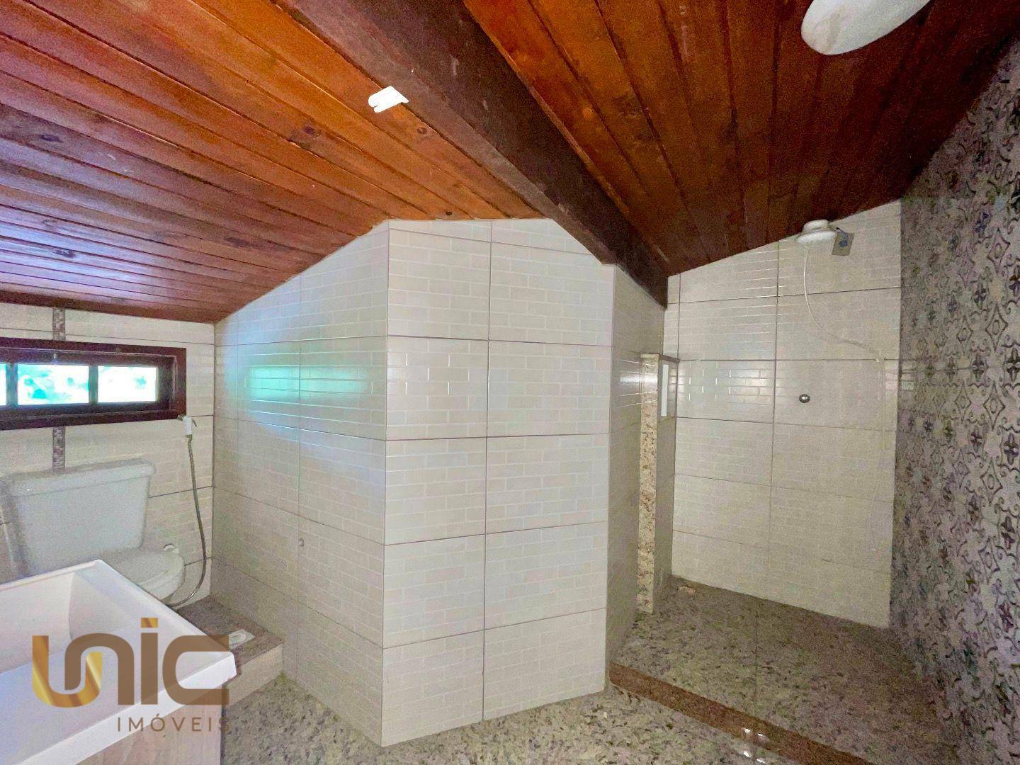 Casa de Condomínio à venda com 6 quartos, 180m² - Foto 26