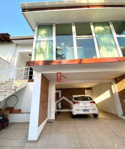 Casa à venda com 3 quartos, 185m² - Foto 1