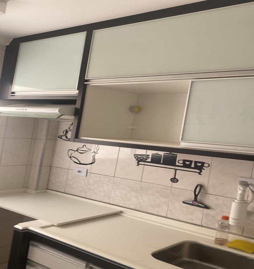 Apartamento à venda com 1 quarto, 37m² - Foto 11