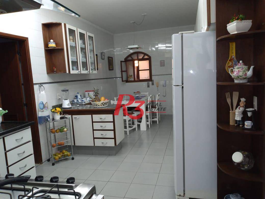 Apartamento à venda com 3 quartos, 252m² - Foto 25