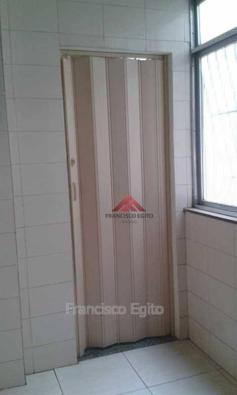 Apartamento à venda com 3 quartos, 75m² - Foto 13