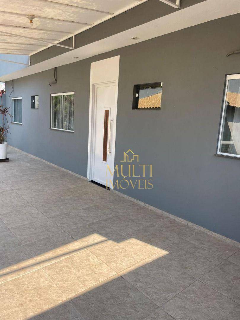 Sítio à venda com 3 quartos, 200m² - Foto 16