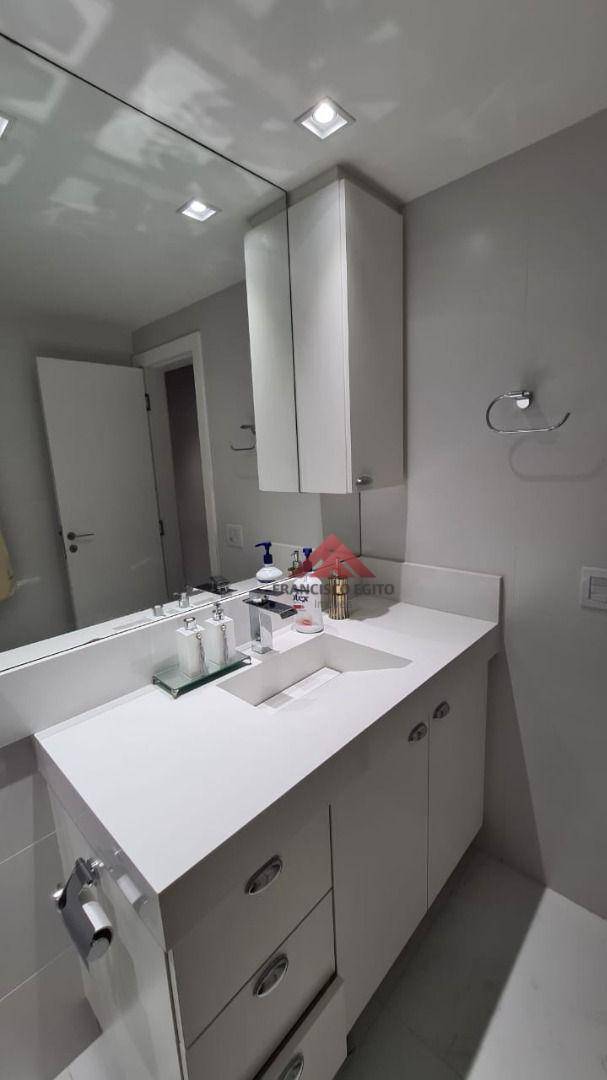 Apartamento à venda com 3 quartos, 120m² - Foto 13