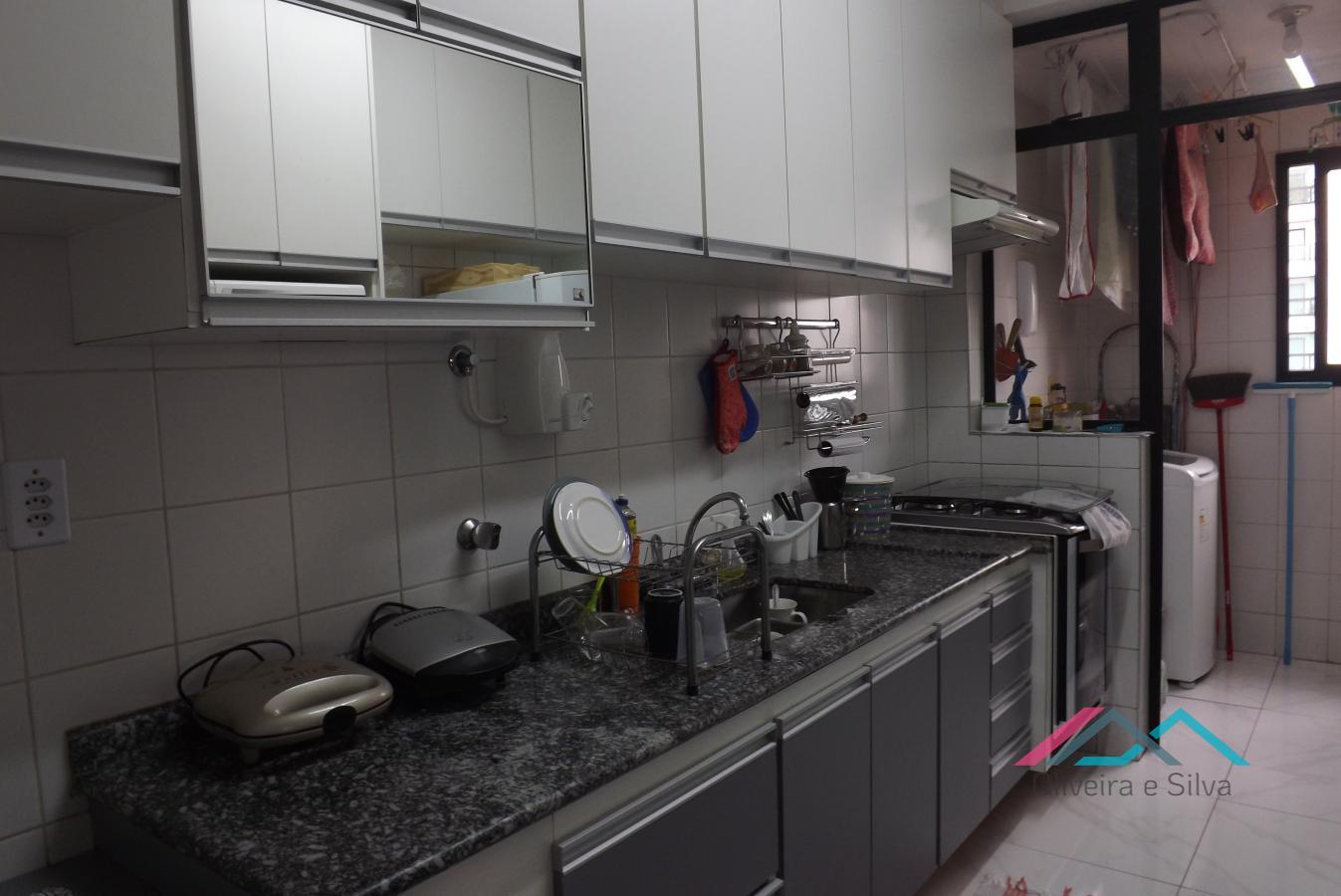 Apartamento à venda com 3 quartos, 74m² - Foto 7