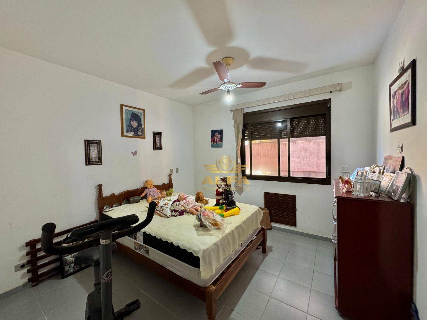 Apartamento à venda com 4 quartos, 190m² - Foto 8