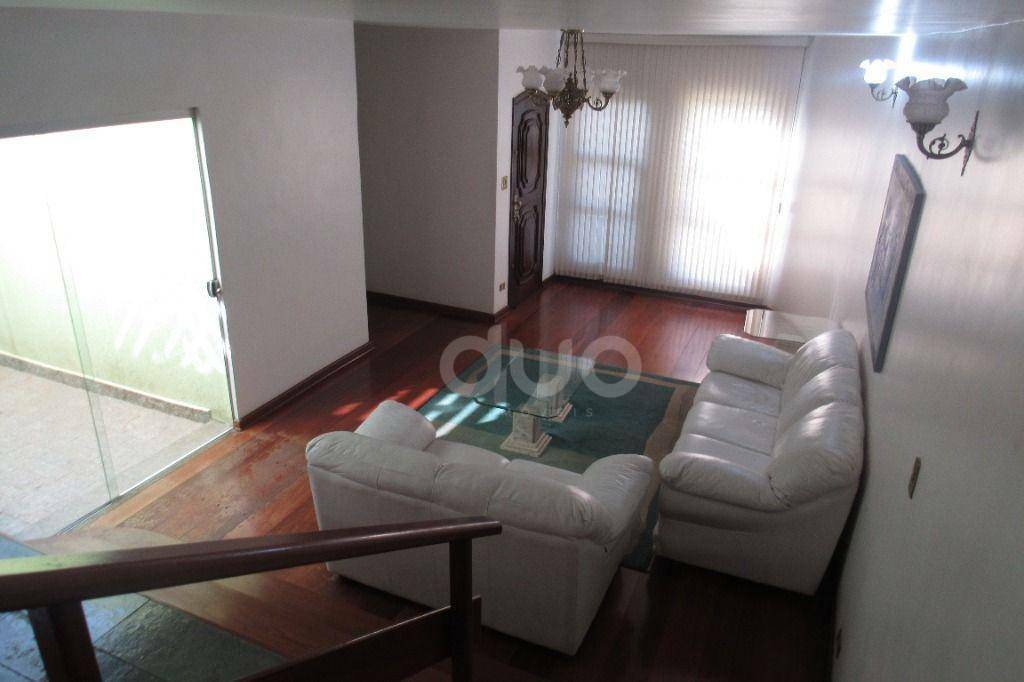 Casa à venda com 3 quartos, 248m² - Foto 26