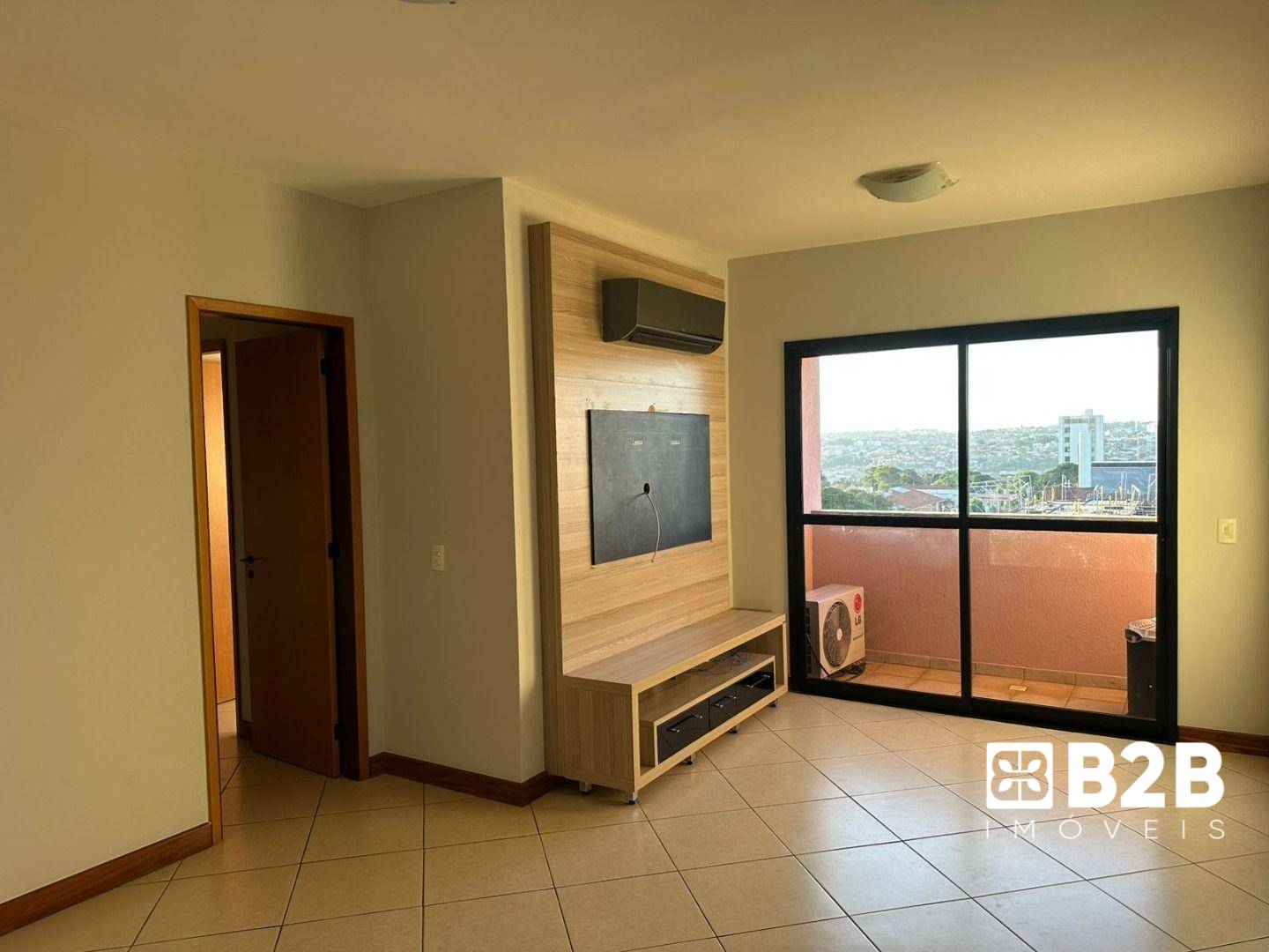 Apartamento à venda e aluguel com 3 quartos, 84m² - Foto 12