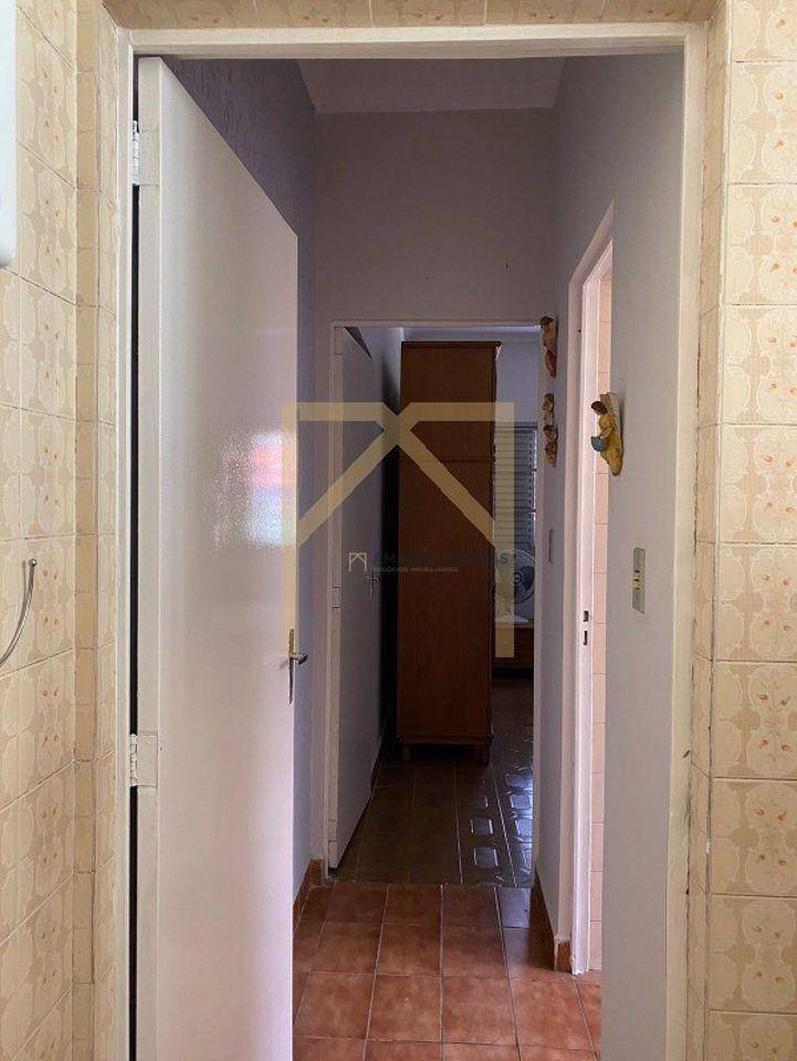 Casa à venda com 2 quartos, 117m² - Foto 12