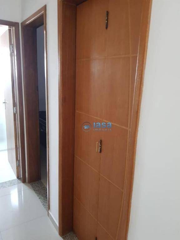 Apartamento à venda com 2 quartos, 60m² - Foto 28