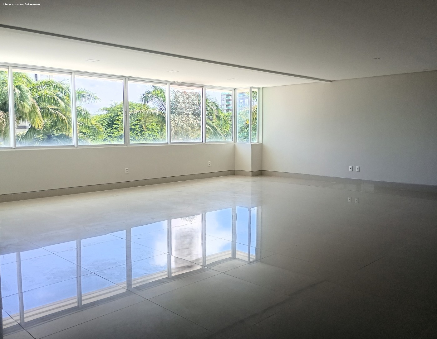 Apartamento à venda com 5 quartos, 230m² - Foto 4