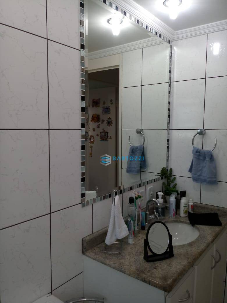 Apartamento à venda com 2 quartos, 63m² - Foto 21