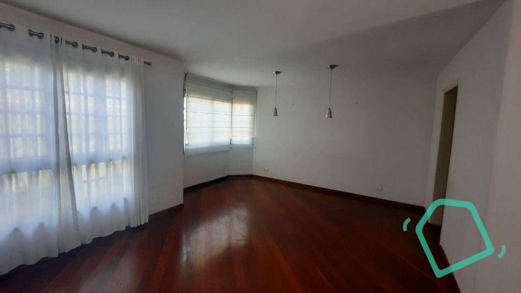 Casa de Condomínio à venda com 3 quartos, 250m² - Foto 4