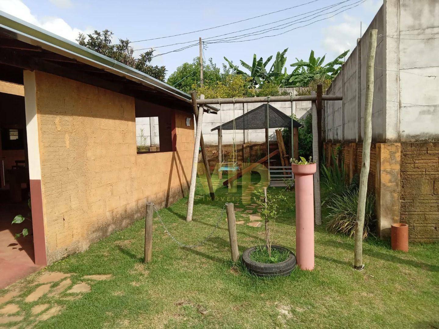 Chácara à venda com 4 quartos, 280m² - Foto 7