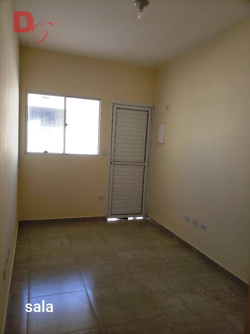 Casa à venda com 2 quartos, 52m² - Foto 11