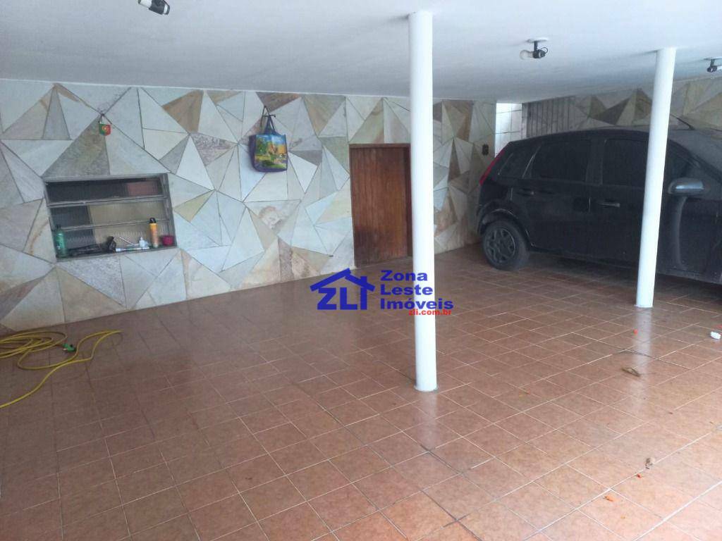 Sobrado para alugar com 4 quartos, 200m² - Foto 13