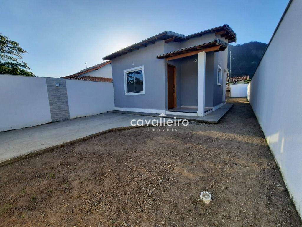 Casa à venda com 2 quartos, 65m² - Foto 3