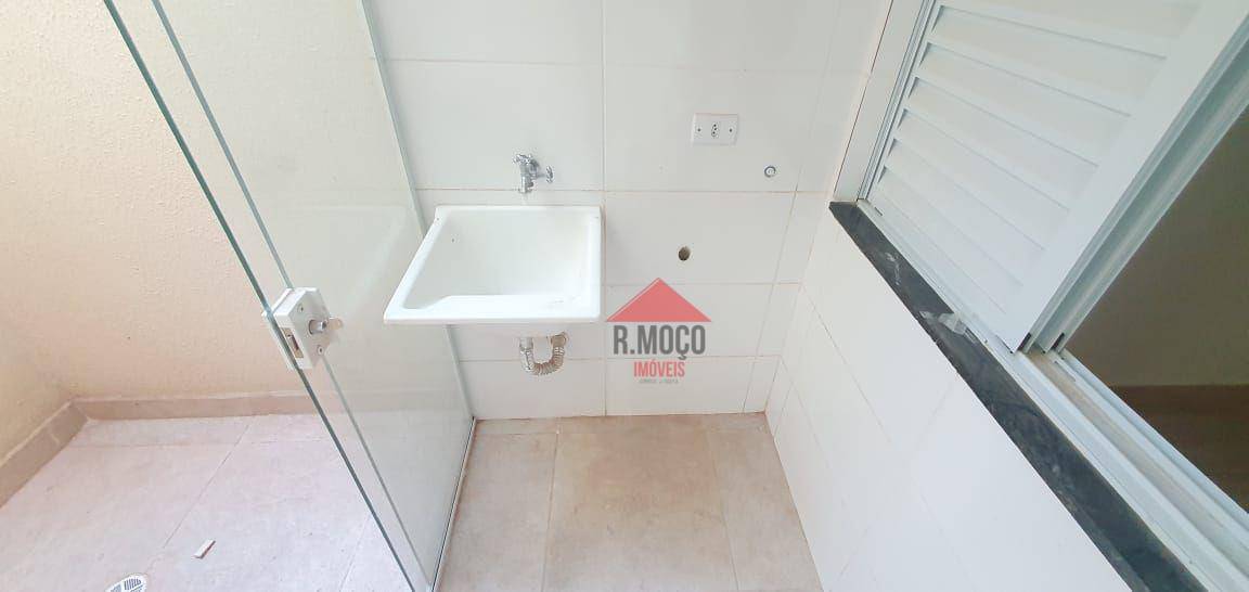 Apartamento para alugar com 2 quartos, 36m² - Foto 15