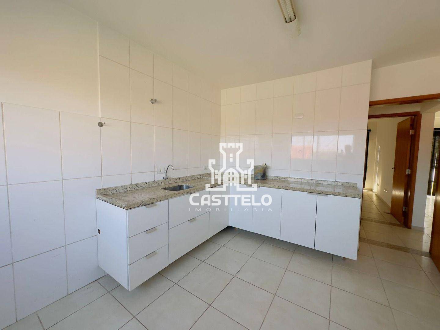 Sobrado à venda e aluguel com 3 quartos, 230m² - Foto 9