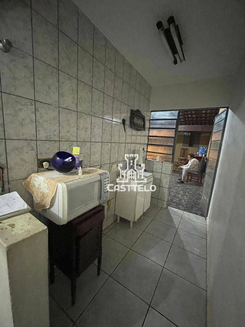 Casa à venda com 3 quartos, 80m² - Foto 16