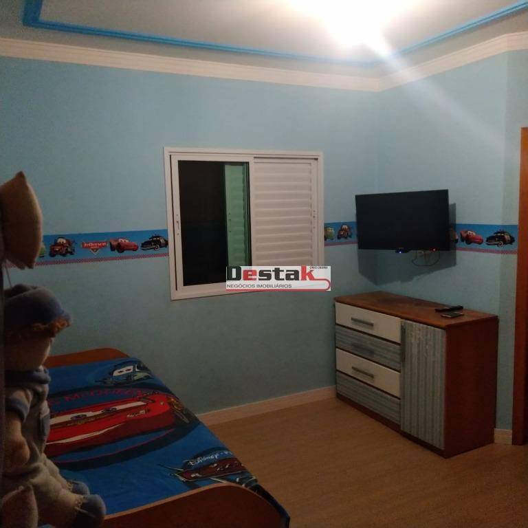 Sobrado à venda com 3 quartos, 180m² - Foto 13