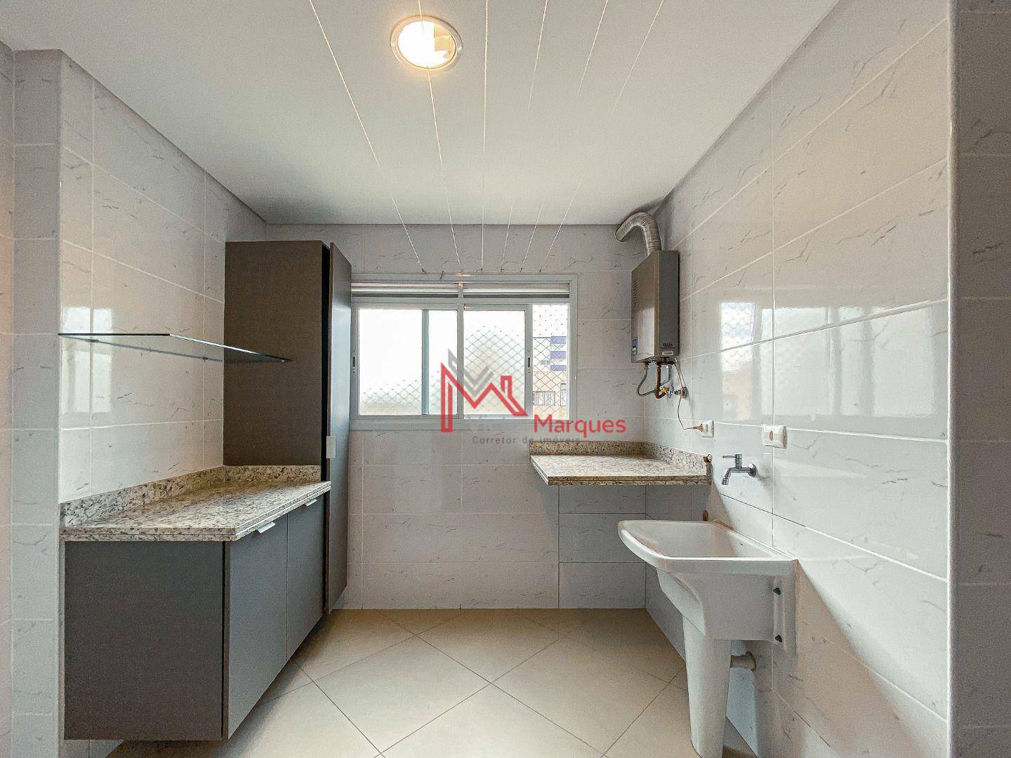 Apartamento à venda com 3 quartos, 158m² - Foto 17