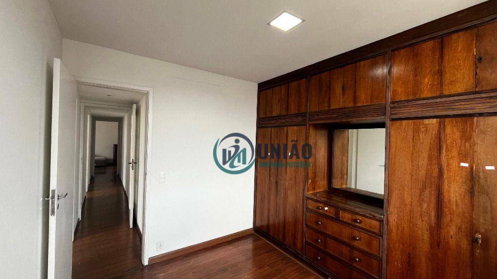 Apartamento à venda com 4 quartos, 140m² - Foto 8