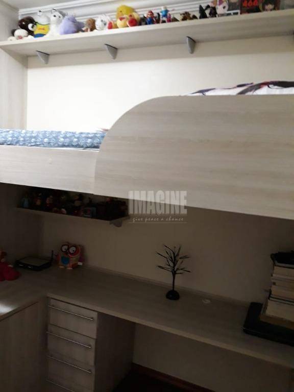 Apartamento à venda com 2 quartos, 48m² - Foto 9