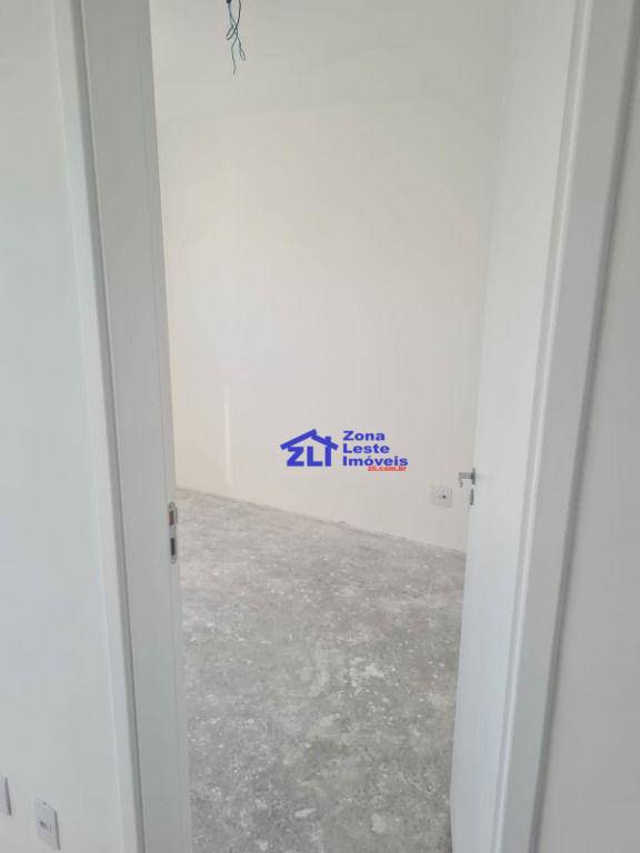 Apartamento à venda com 2 quartos, 35m² - Foto 18